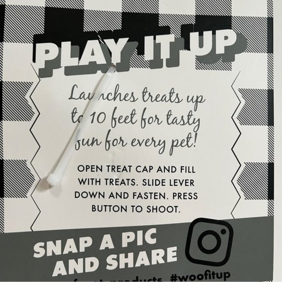 WOOF Treat Launcher for Dogs and Cats NWT - Picture 6 of 9